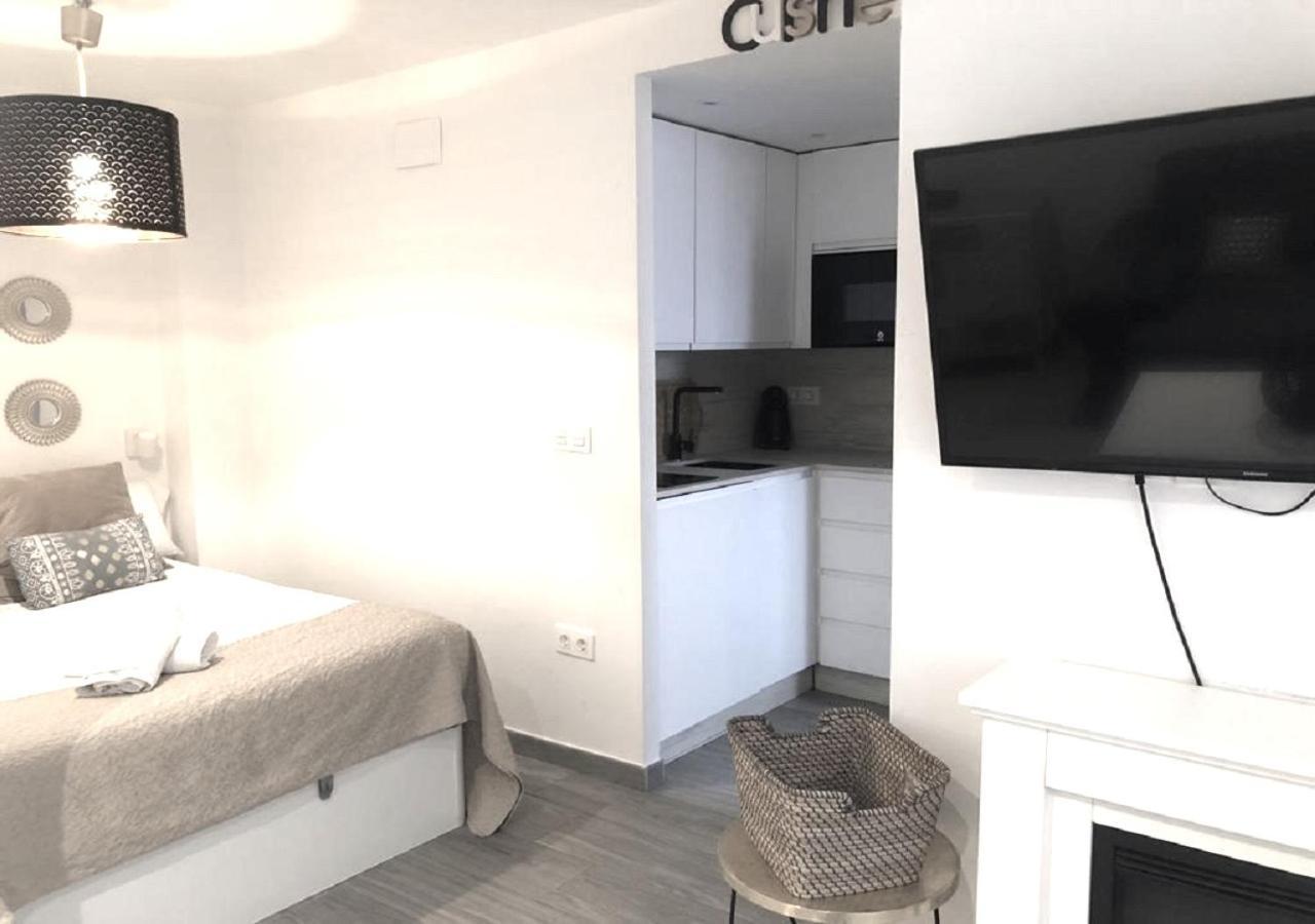 Holiday Granada Gran Via 2 מראה חיצוני תמונה